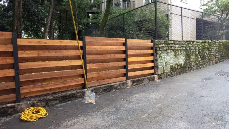 WOOD FENCE INSTALLATION